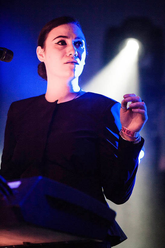 Nadine Shah live op Eurosonic Noorderslag in Groningen, Nederland op 18 januari 2014