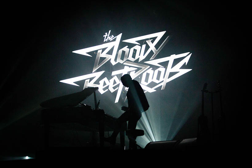 The Bloody Beetroots live op Rock Werchter Festival in België op 4 juli 2013