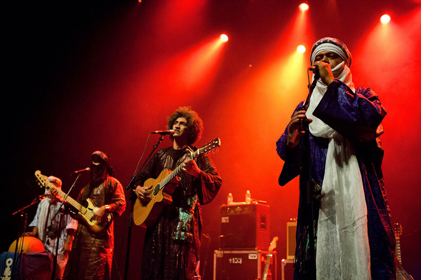 Tinariwen live in de Ancienne Belgique in Brussel, België op 19 oktober 2011